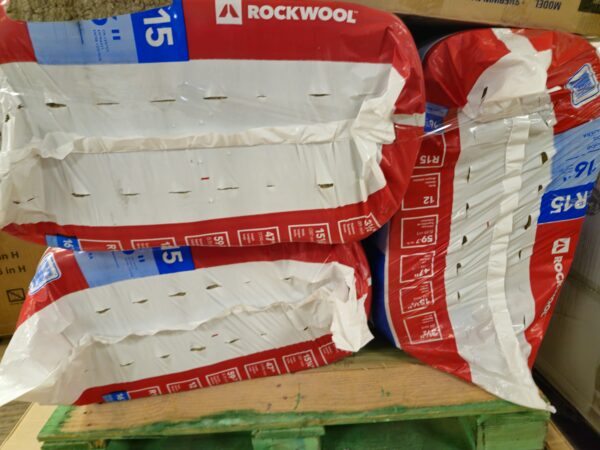 “(PACK OF 3)ROCKWOOL R-15 Comfortbatt 3-1/2 in. x 15 in. x 47 in. Fire Resistant Stone Wool Insulation Batt (59.7 sq. ft.)” - Image 3